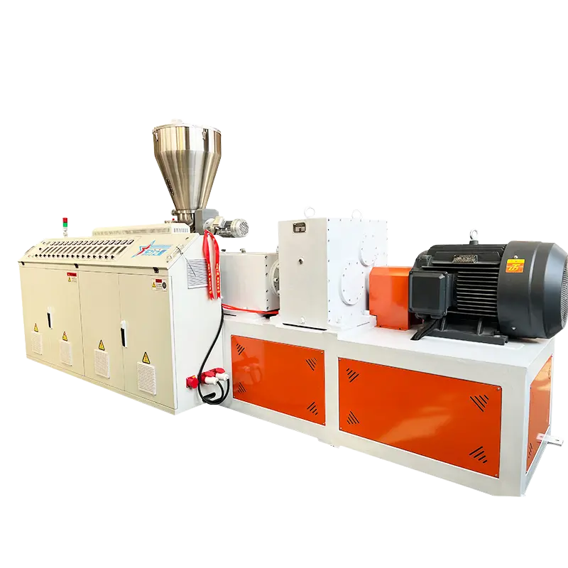 Machine d'extrudeuse en PVC transparent