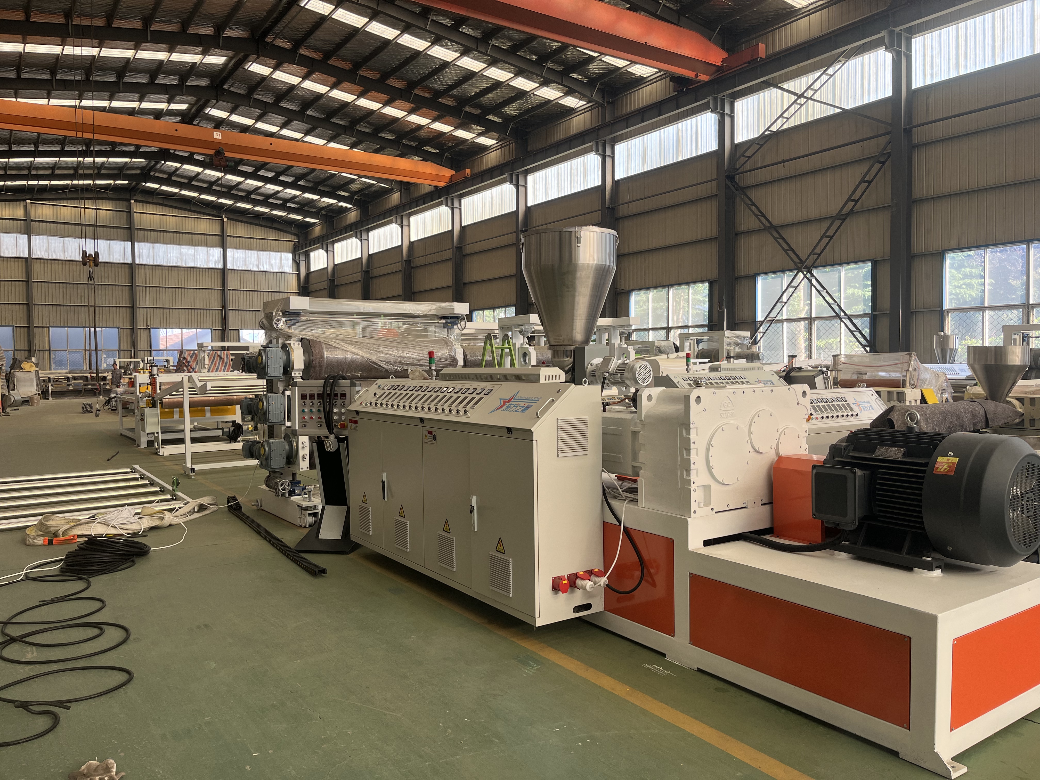 Processus de production de feuilles de PVC
