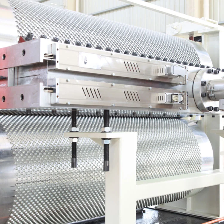 Machine d'extrudeuse de planche de drainage HDPE