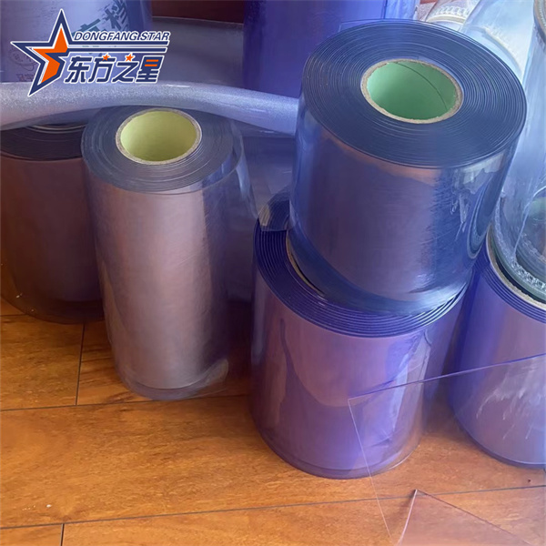 Ligne d'extrusion de rideaux à lanières en PVC